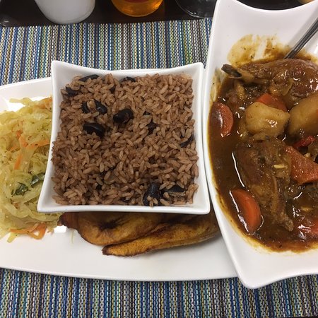 Authentic Jamaican Food Experience